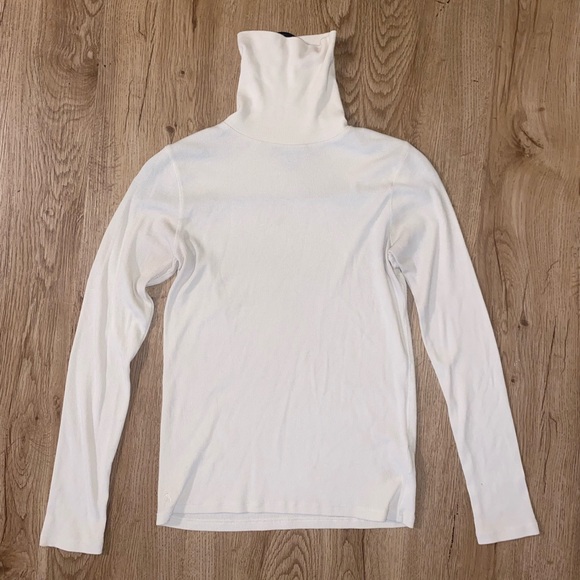 Ralph Lauren Cream Turtle Neck - Picture 3 of 6